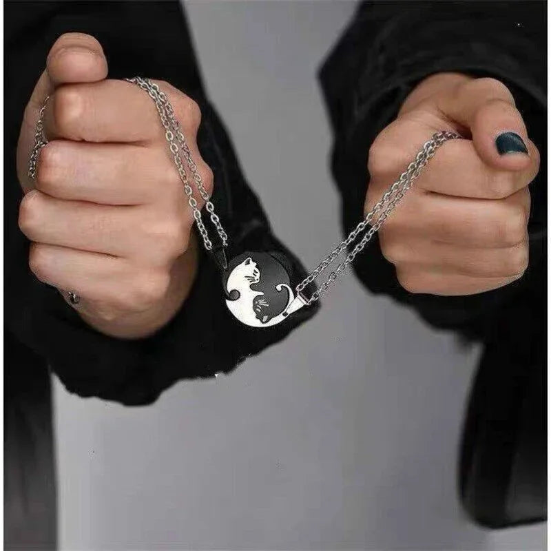  Cat Couple Necklace