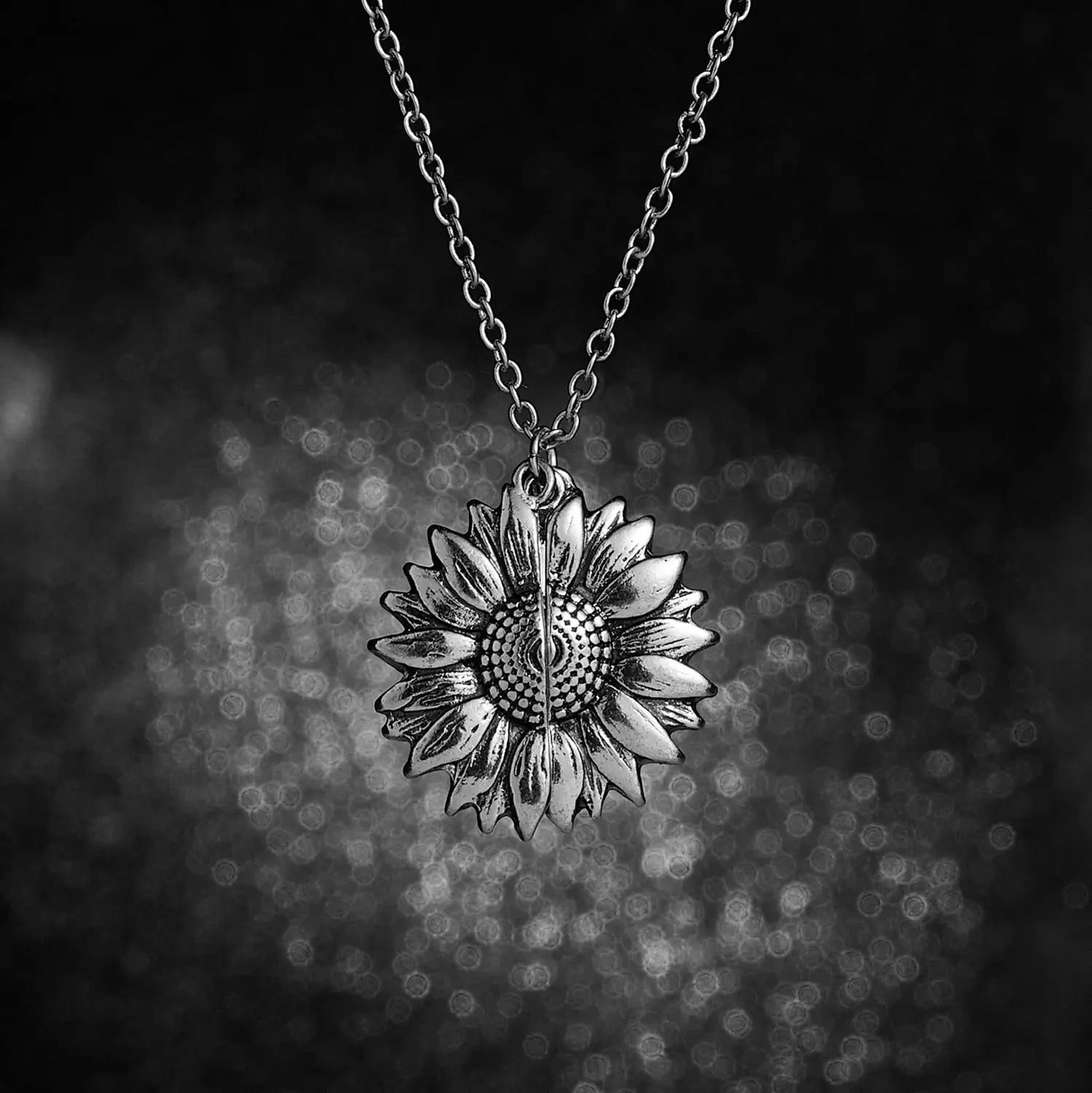 Double-Layer Necklace with Sunflower Pendant